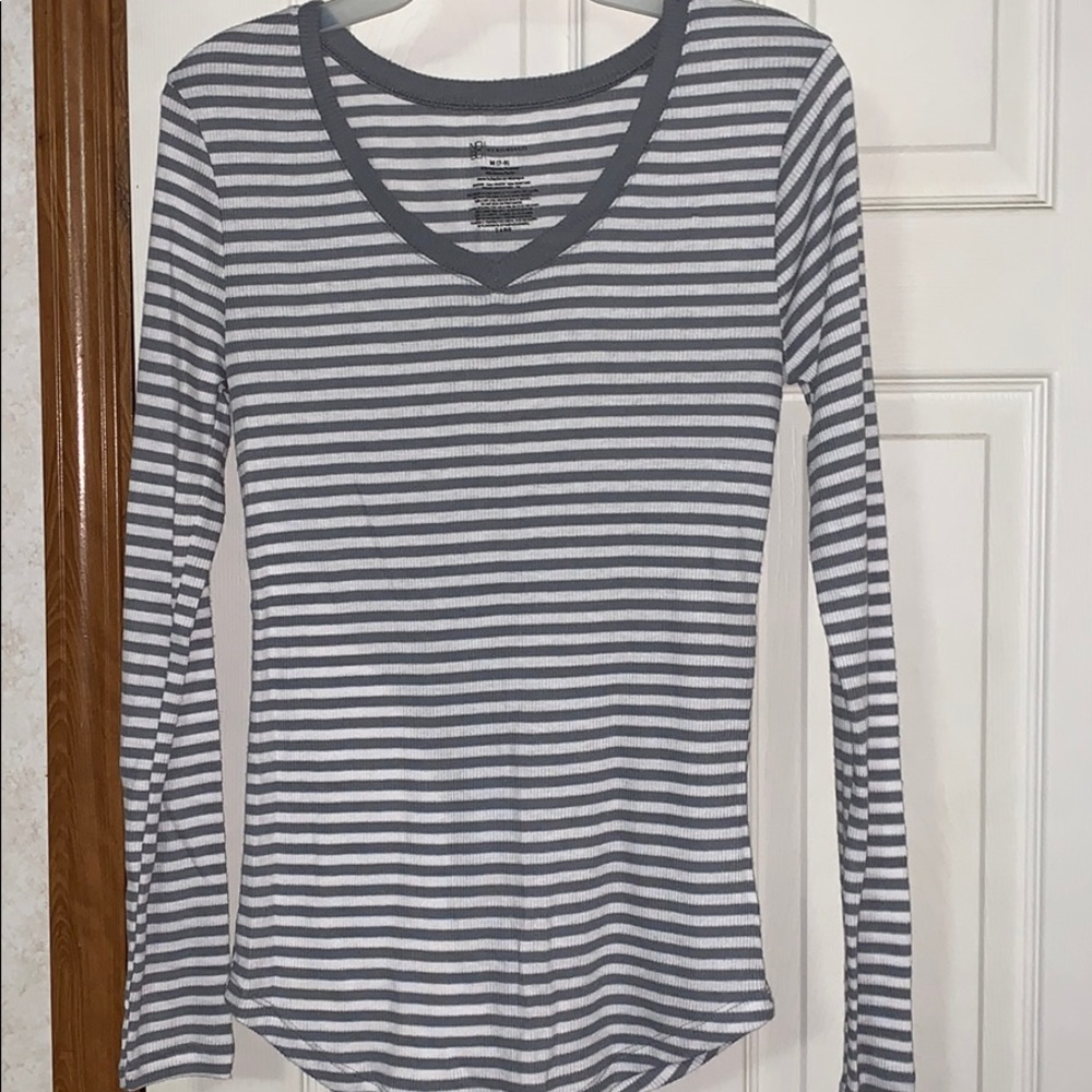 Long sleeve shirts